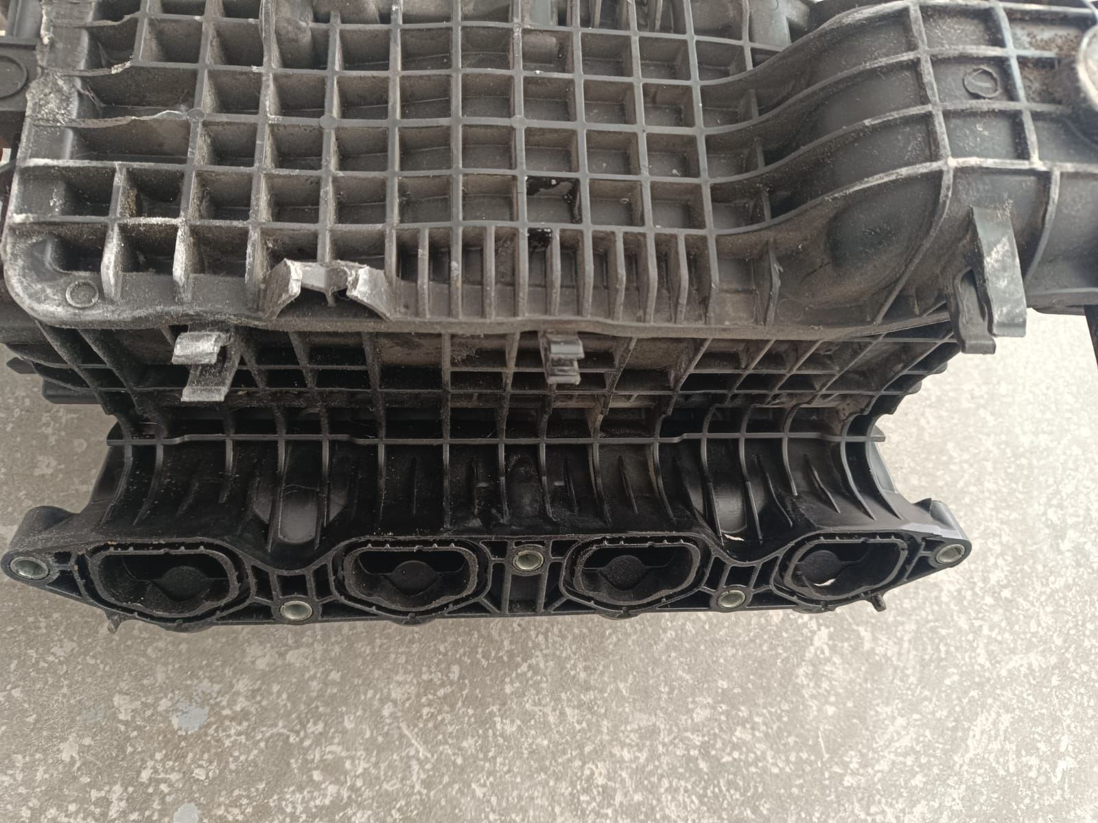 Volkswagen Golf Plastik Kaynak